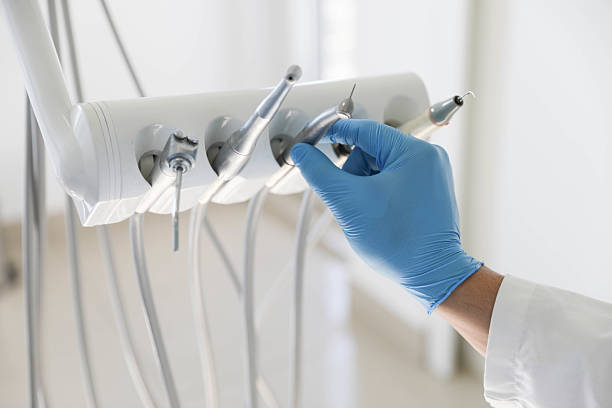 Professional Emergency Dentist technician working in Crowley, TX